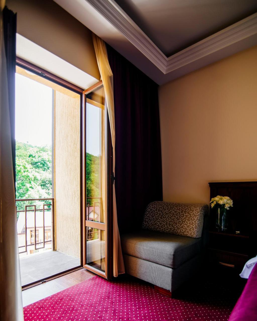 Elegant Hotel & Resort Tsachkadzor Buitenkant foto