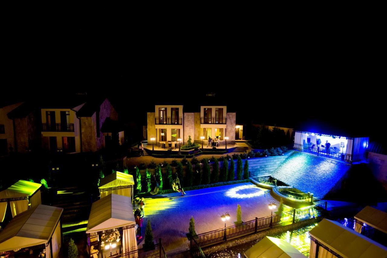 Elegant Hotel & Resort Tsachkadzor Buitenkant foto